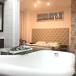 Funnytime Hotel Bucharest