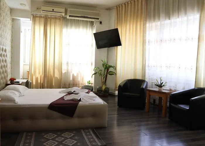 Hotel Funnytime Boekarest