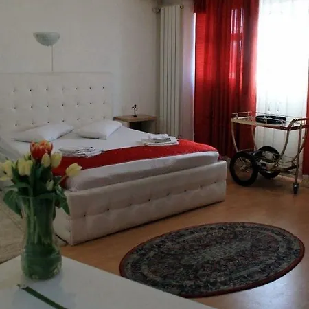 Hotel Funnytime Bucharest
