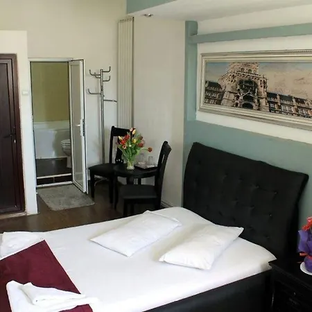 Hotel Funnytime 3*